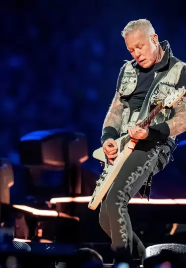 Metallica explora la pol�tica entre canciones, declaraciones, controversias y decisiones p�blicas.