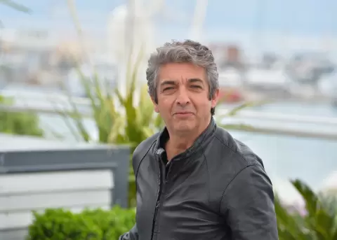 Ricardo Dar�n regresa a Netflix con una comedia argentina sobre psicoan�lisis.