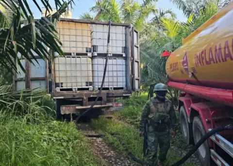 Fuerzas Armadas decomisa di�sel en el cant�n amaz�nico Joya de los Sachas.