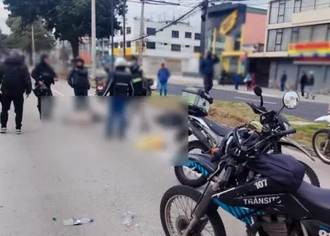 Accidente de tr�nsito en el cruce de las avenidas 10 de Agosto y R�o Coca, en el norte de Quito.