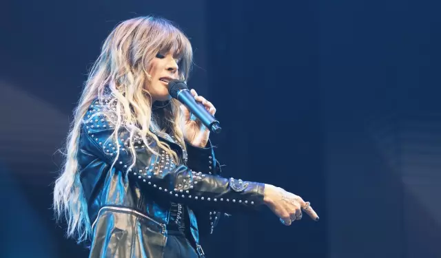 Kany Garc�a habla sobre una condici�n m�dica que padece.