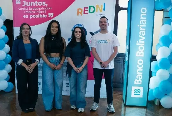 Banco Bolivariano y Neisi Dajomes, campeona ol�mpica y embajadora de Banco Bolivariano.