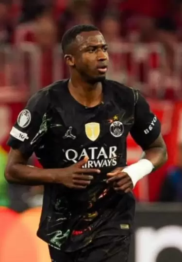 Willian Pacho atraviesa el mejor a�o de su carrera.