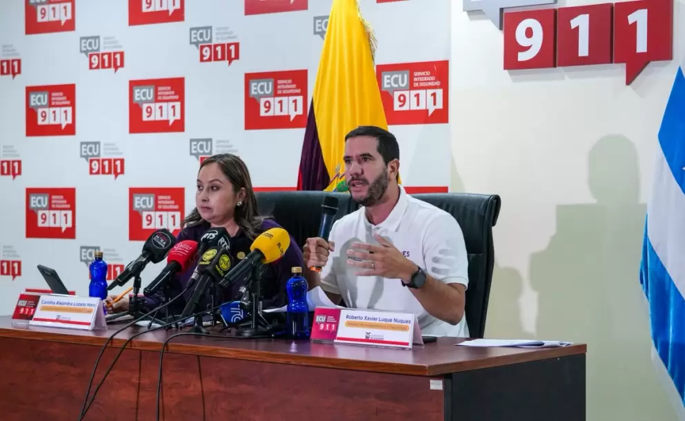 Las lluvias dejan cuatro fallecidos y m�s de 32.000 afectados en Ecuador; el COE Nacional aprueba cinco medidas ante la intensificaci�n de El Ni�o.