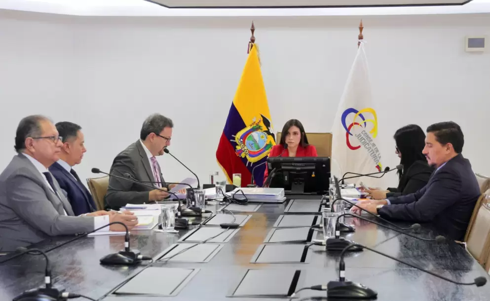 Julio C�sar Cueva calific� de 